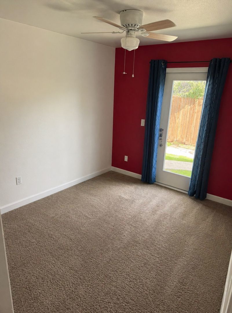 Charming Home Near Bonton Farms & Major Dallas Conveniences – Move-In Ready! property image