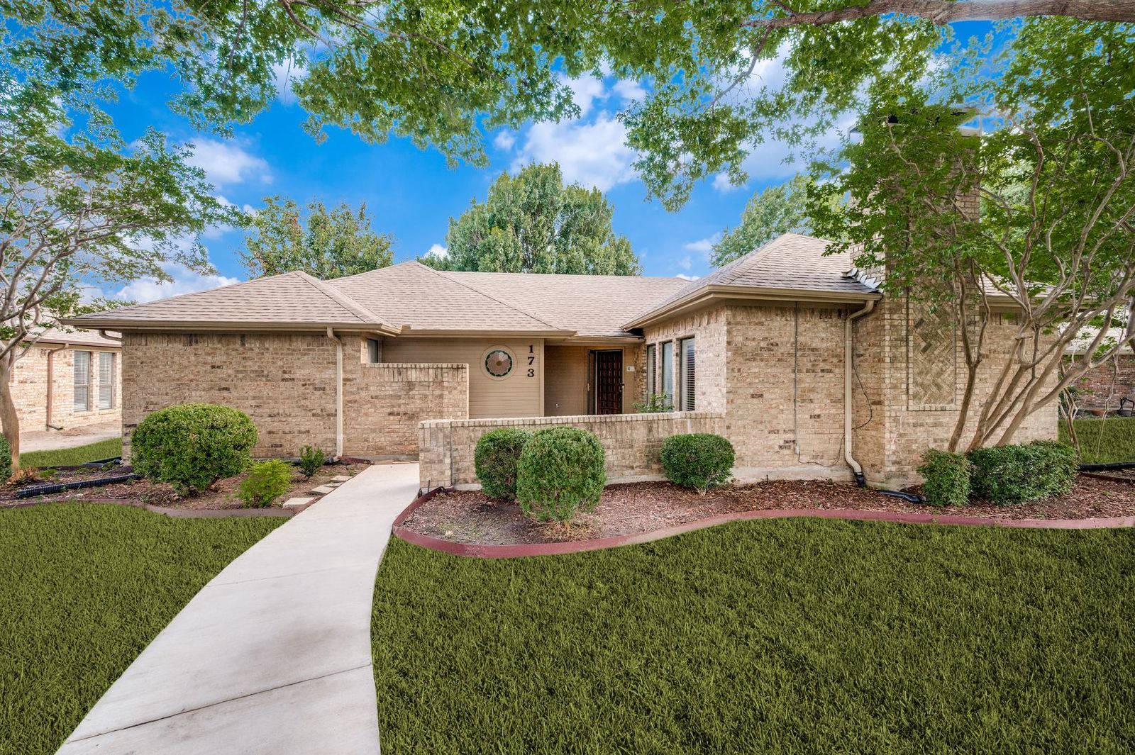 Charming 3-Bed Home in Coppell with Spacious Yard & Great Location property image