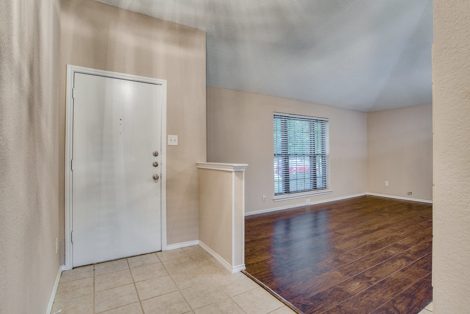3 Bedroom in Coppell - Large Trees and Fenced Yard property image