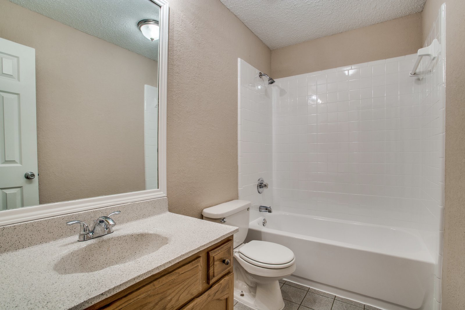 3 Bedroom in Coppell - Large Trees and Fenced Yard property image