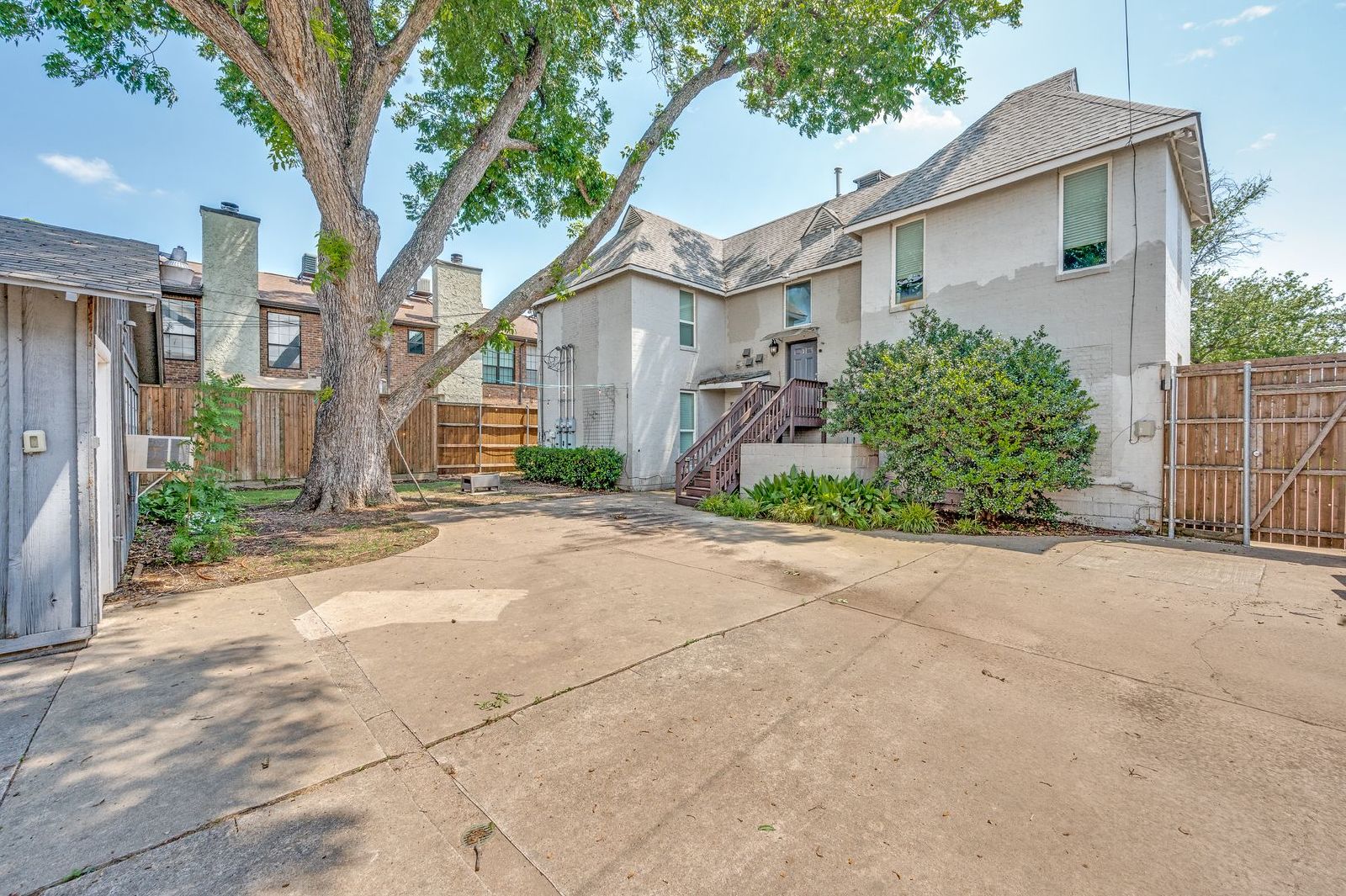 Modern Oak Lawn Living | Stylish Apartment Minutes from Uptown & Turtle Creek property image