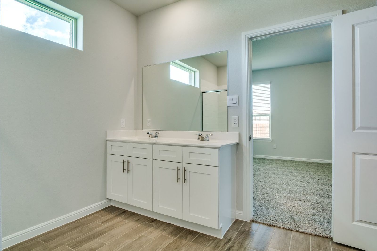 Beautiful New Build in Fort Worth – Located in the Crowley ISD! property image