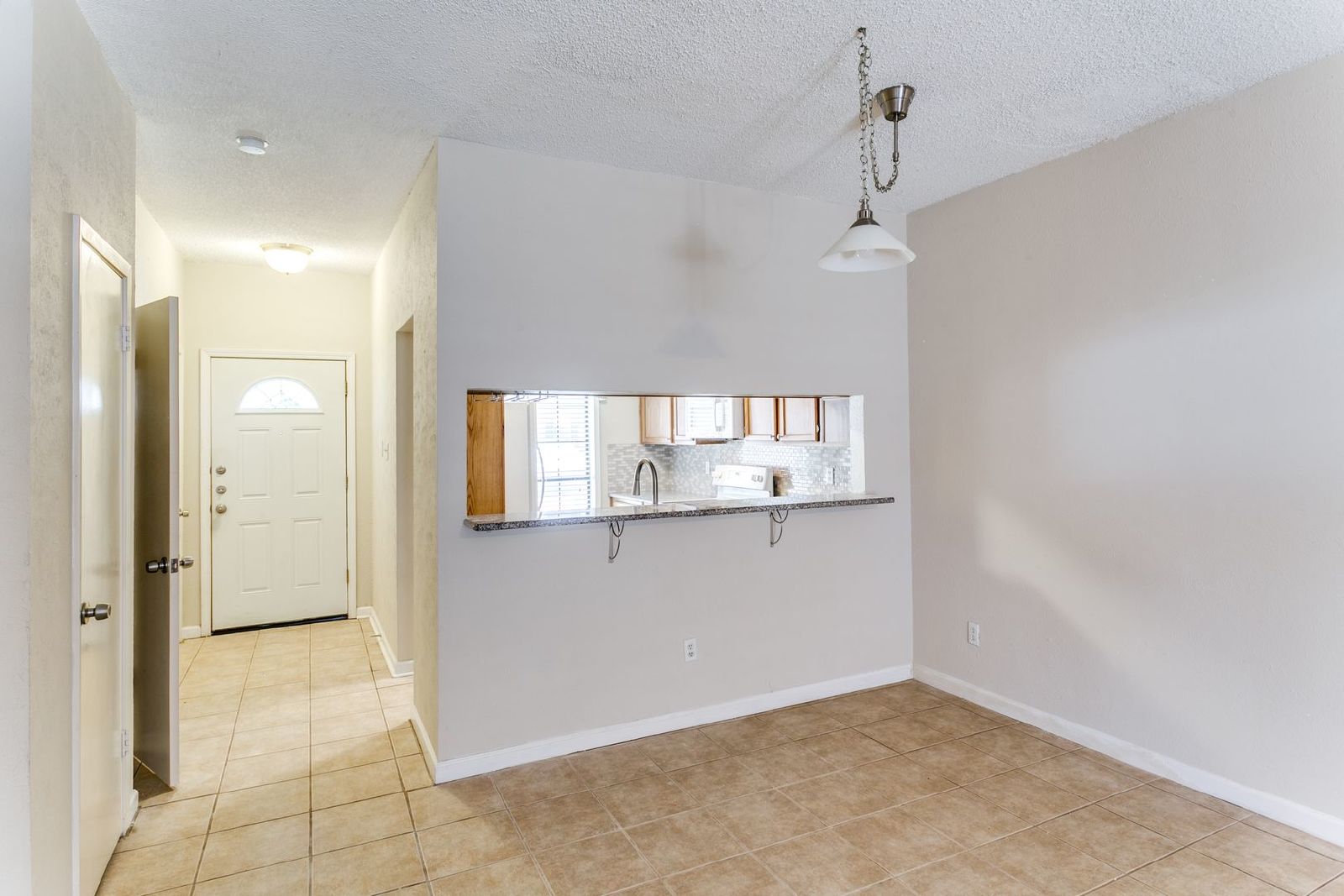 Charming 2-Bedroom Condo in Coppell! property image