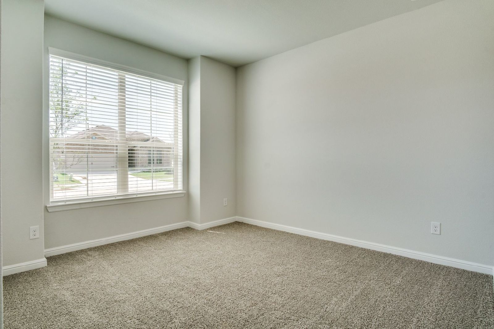 Beautiful New Build in Fort Worth – Located in the Crowley ISD! property image