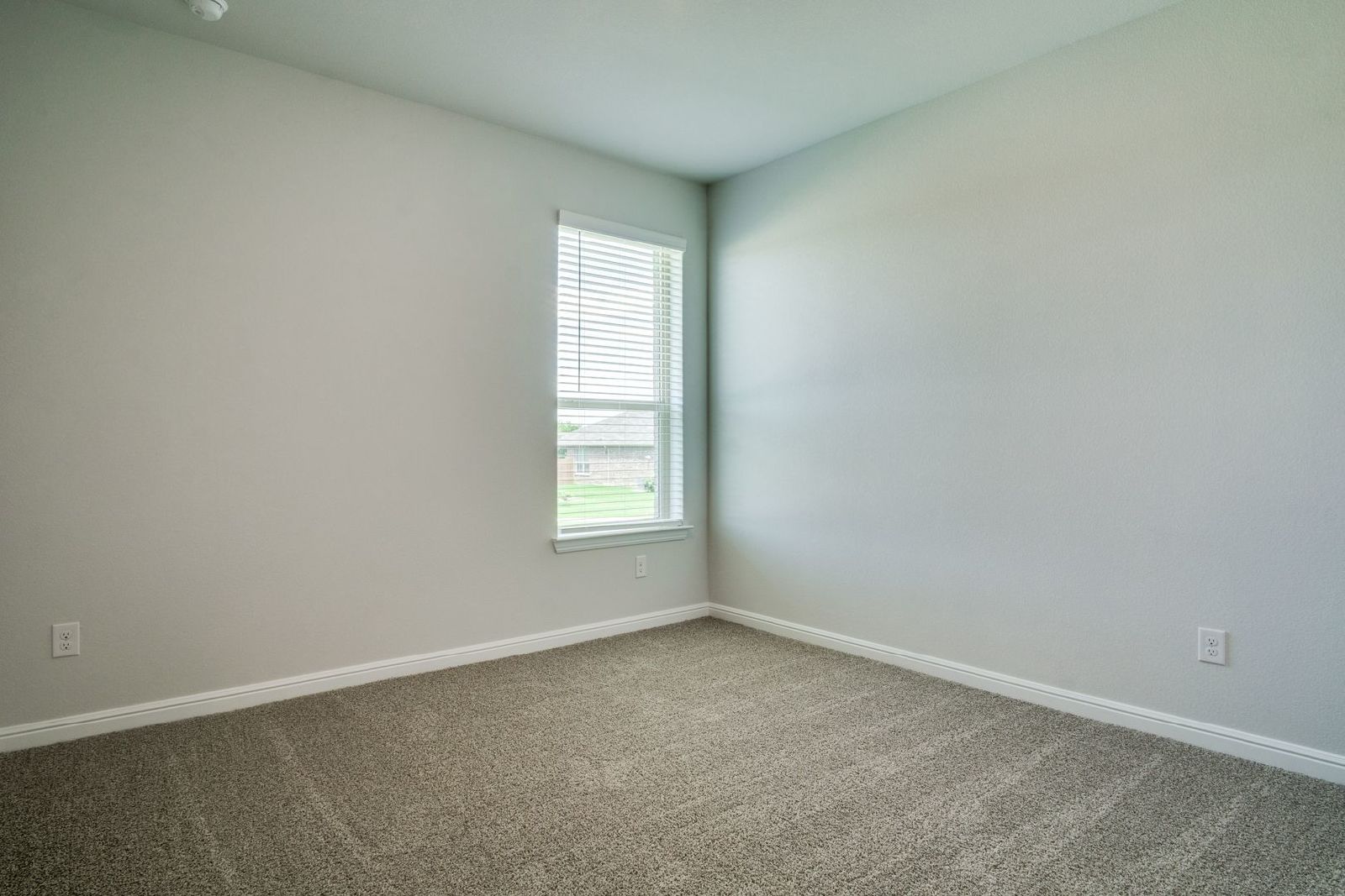 Beautiful New Build in Fort Worth – Located in the Crowley ISD! property image