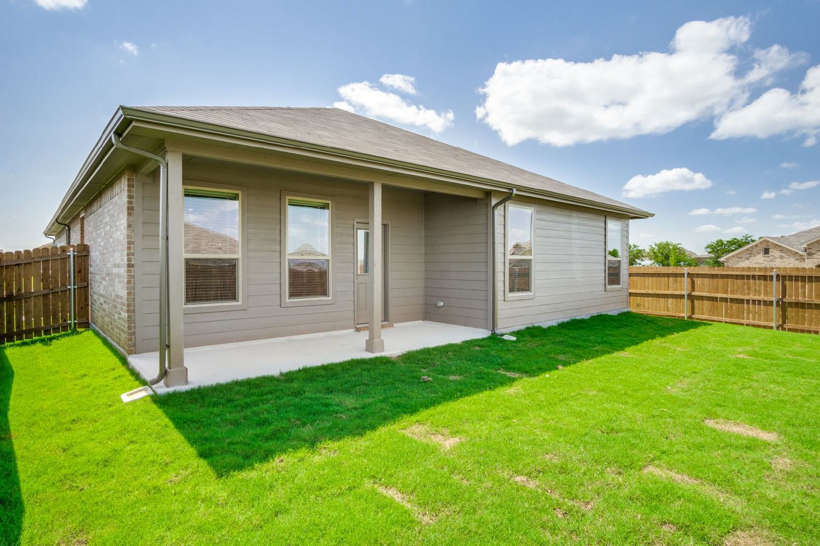 Beautiful New Build in Fort Worth – Located in the Crowley ISD! property image