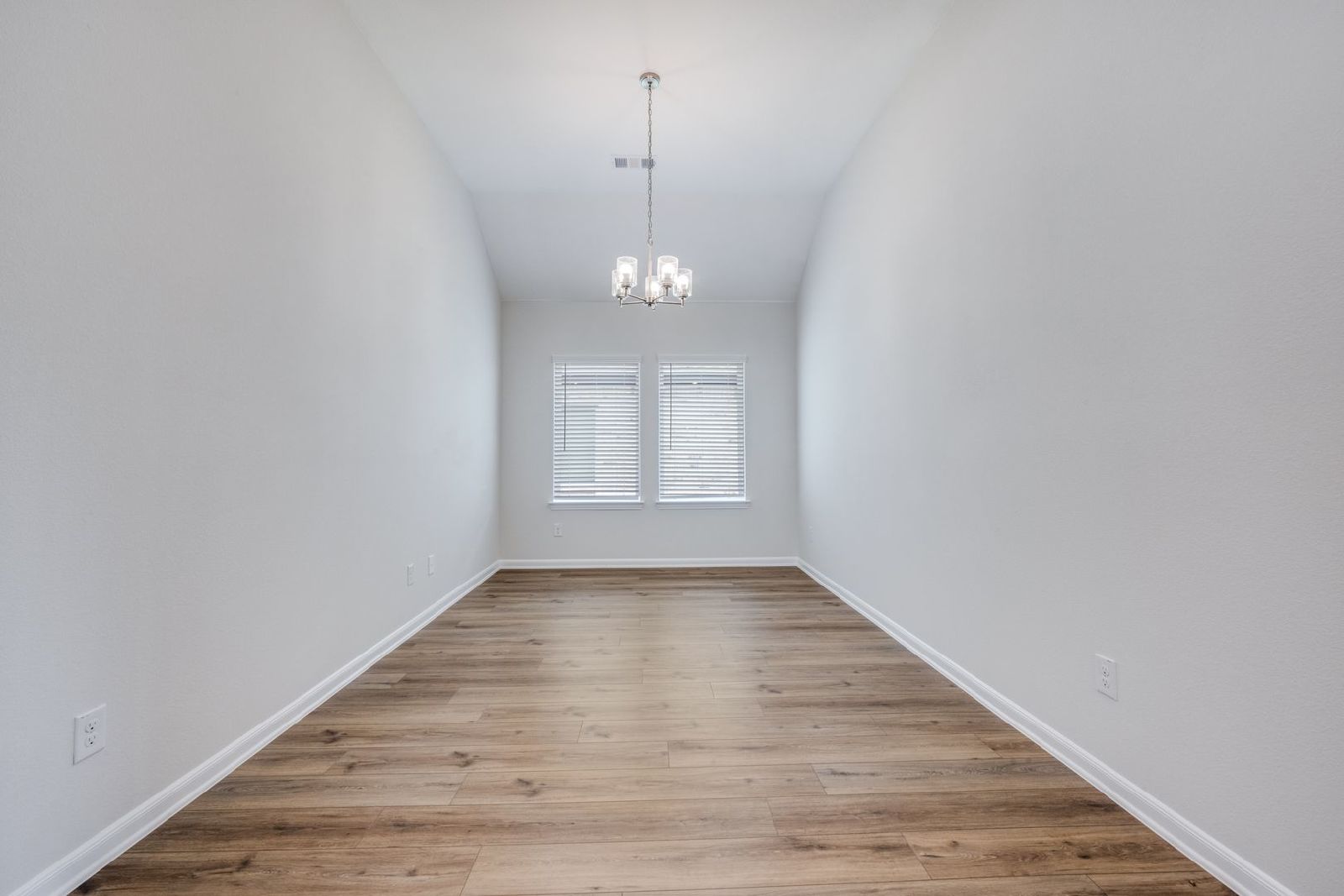 Modern 3-Bedroom Home with Spacious Living Areas in Argyle property image