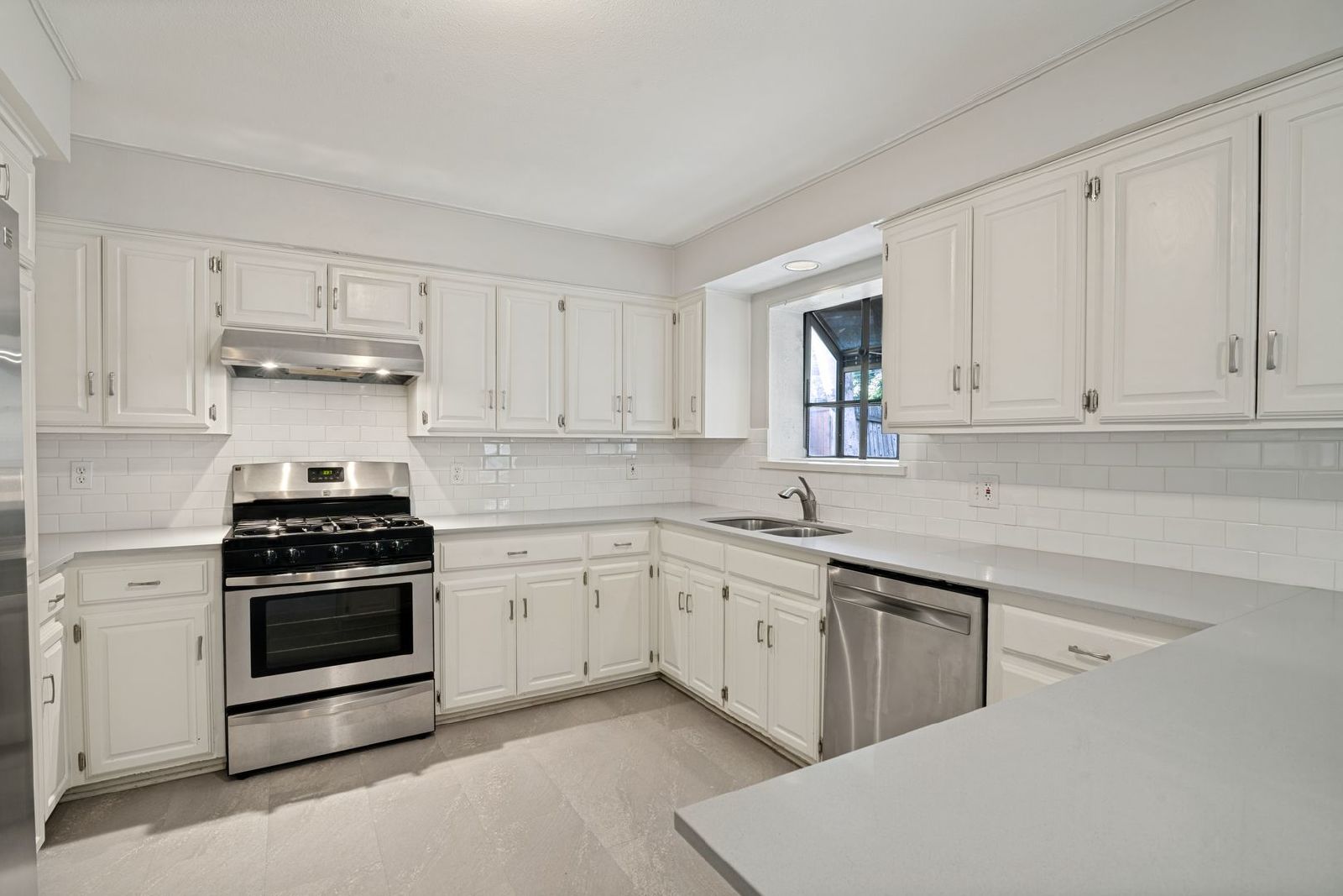 Charming 3-Bedroom Home in East Dallas property image
