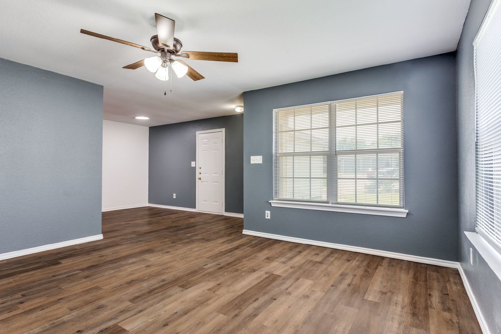 Move-In Ready 3-Bedroom Duplex - Comfort & Convenience in West Fort Worth! property image