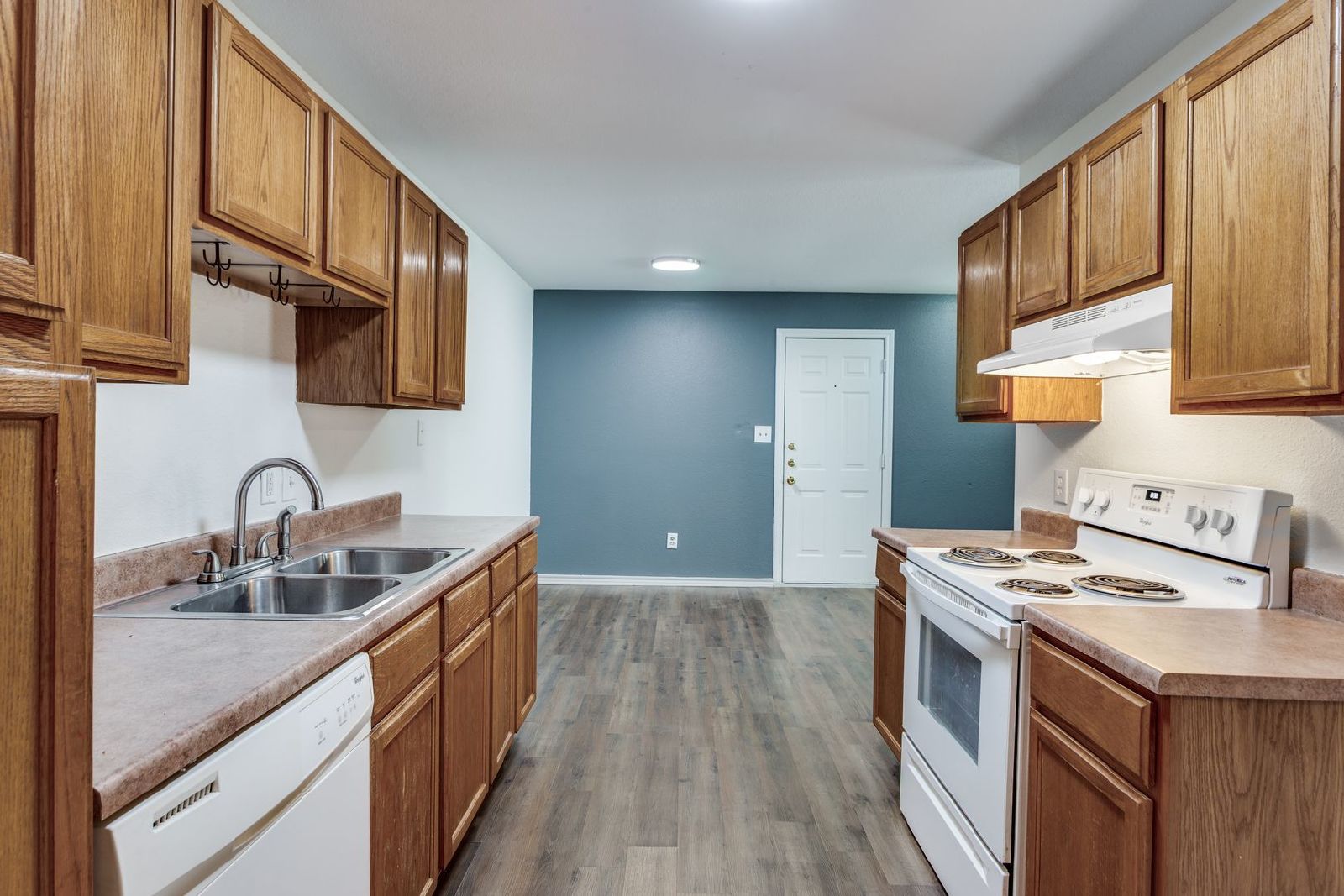 Move-In Ready 3-Bedroom Duplex - Comfort & Convenience in West Fort Worth! property image