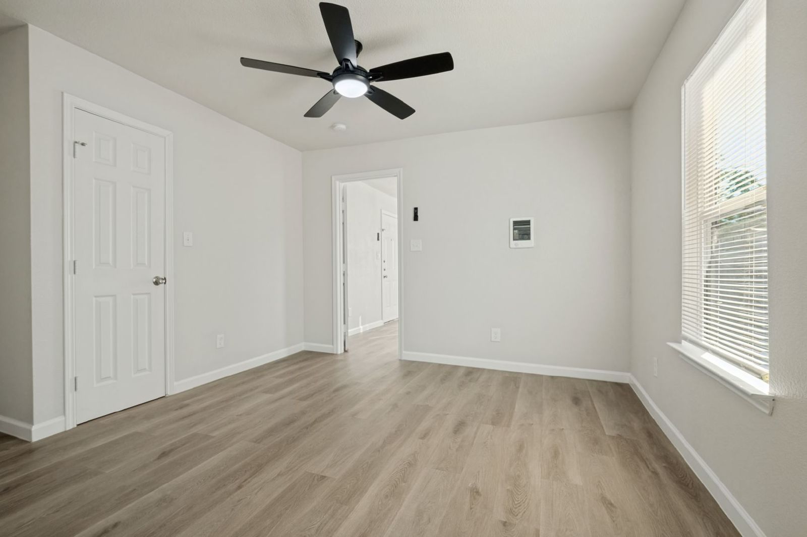 Fully Remodeled 1-Bedroom | Modern & Move-In Ready | Pet Friendly property image