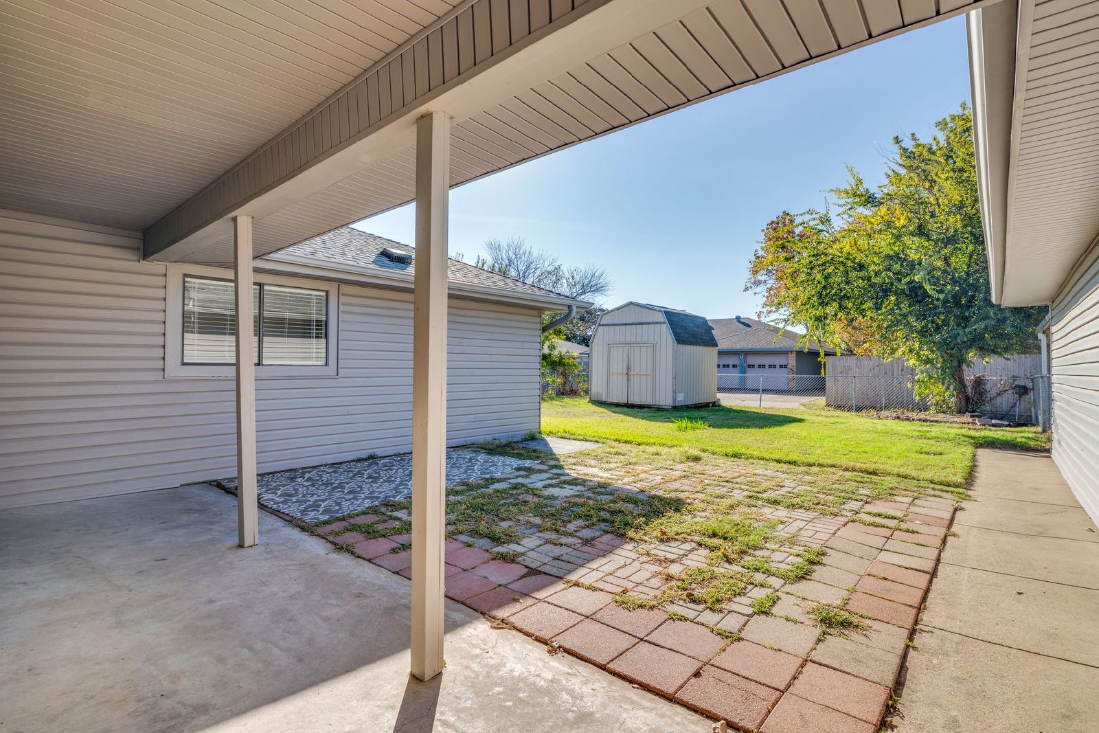 Beautiful 3-Bed, 2.5-Bath Home in Garland – Spacious Layout & Fantastic Amenities! property image