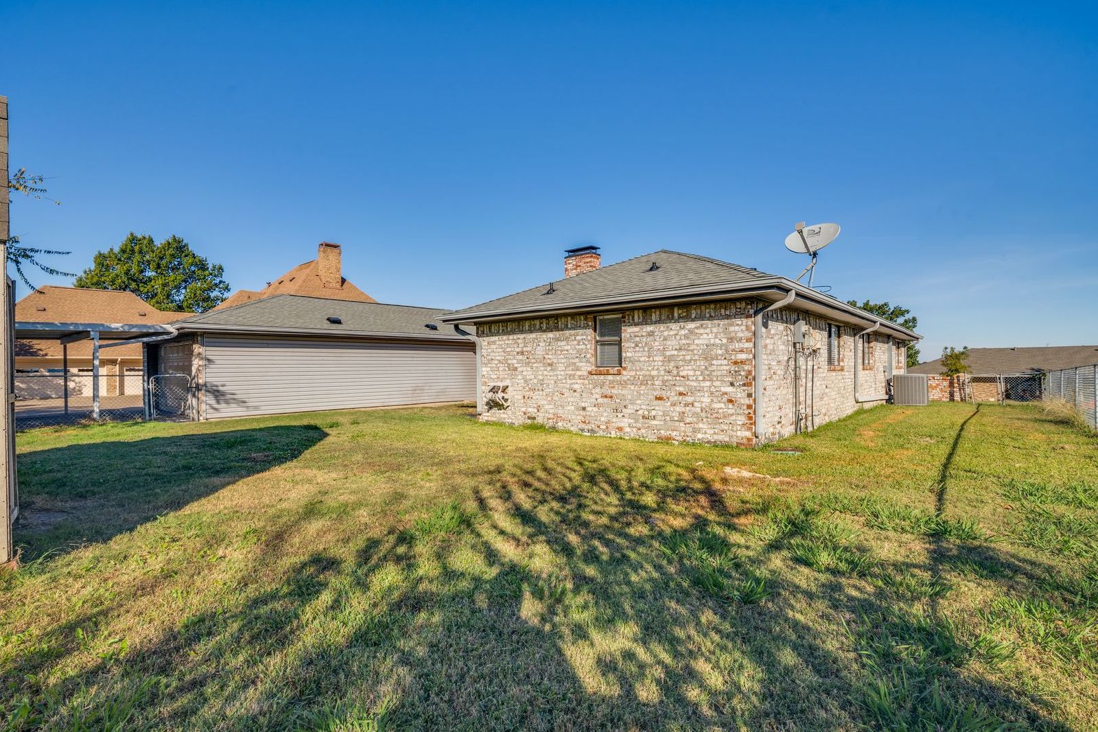 Beautiful 3-Bed, 2.5-Bath Home in Garland – Spacious Layout & Fantastic Amenities! property image