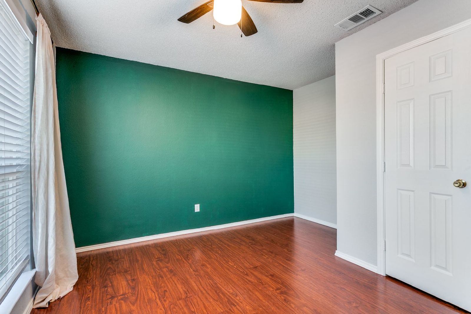 Discover the perfect blend of space, style, and comfort at 1728 Creekpoint in Lewisville! property image