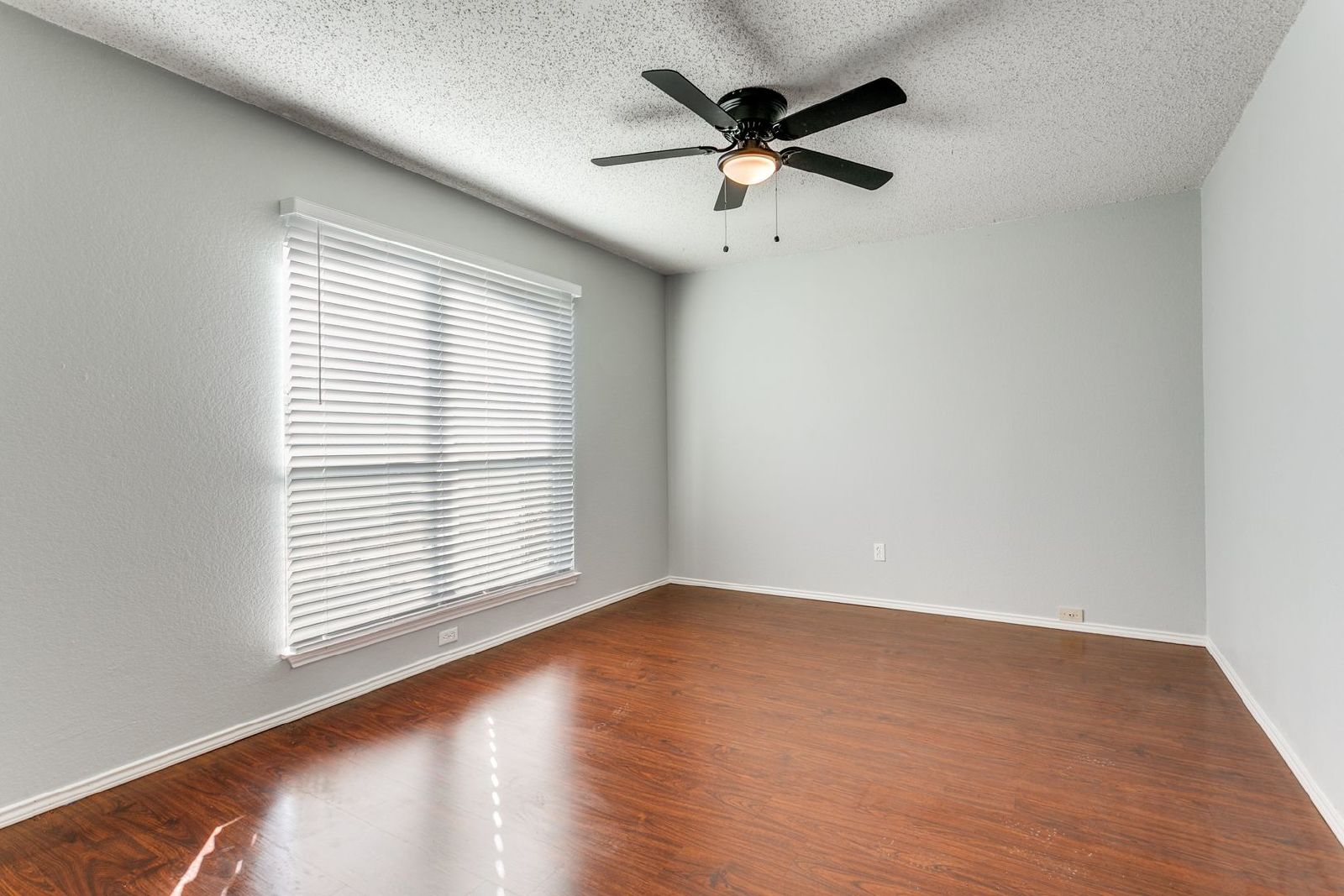 Discover the perfect blend of space, style, and comfort at 1728 Creekpoint in Lewisville! property image