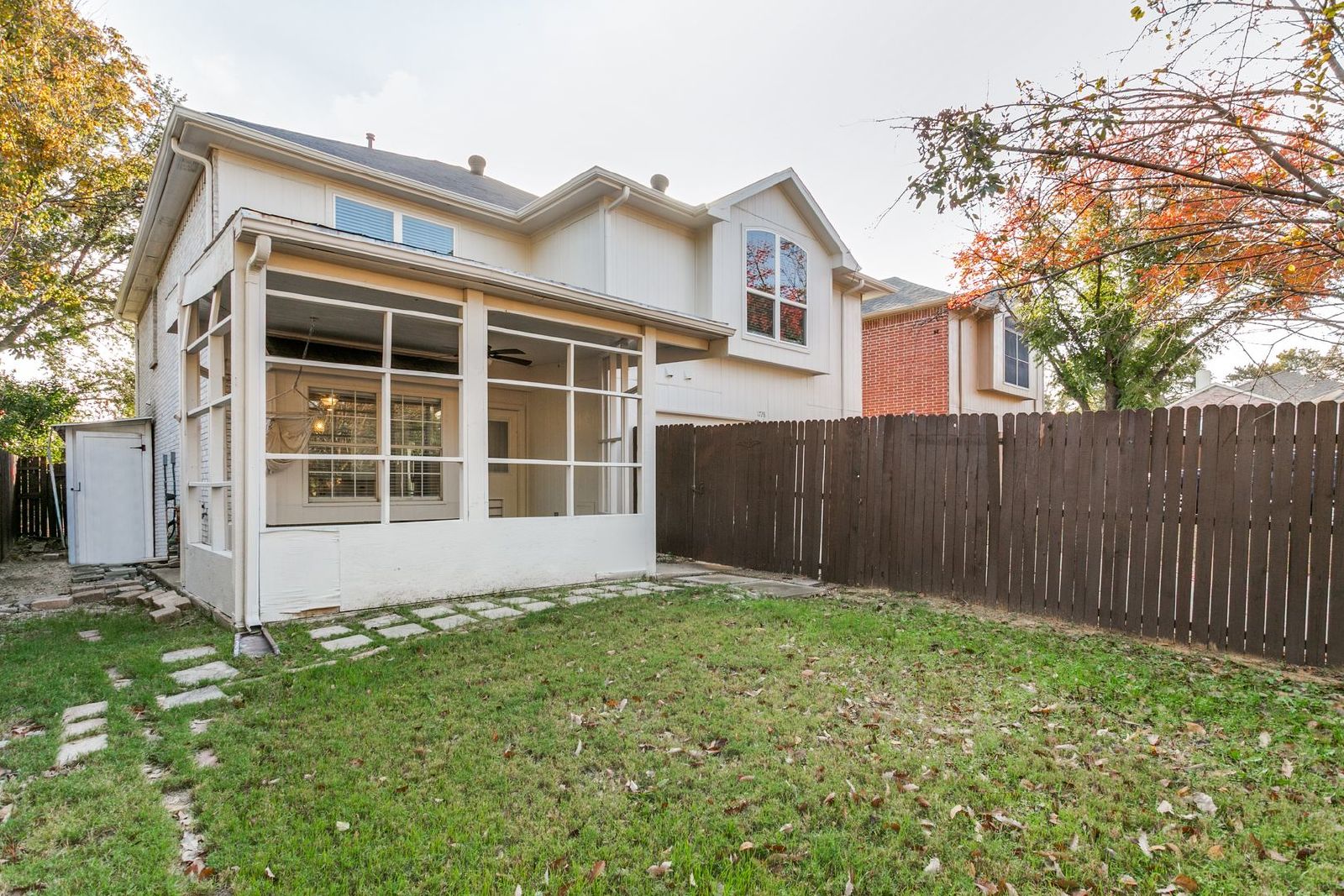 Discover the perfect blend of space, style, and comfort at 1728 Creekpoint in Lewisville! property image