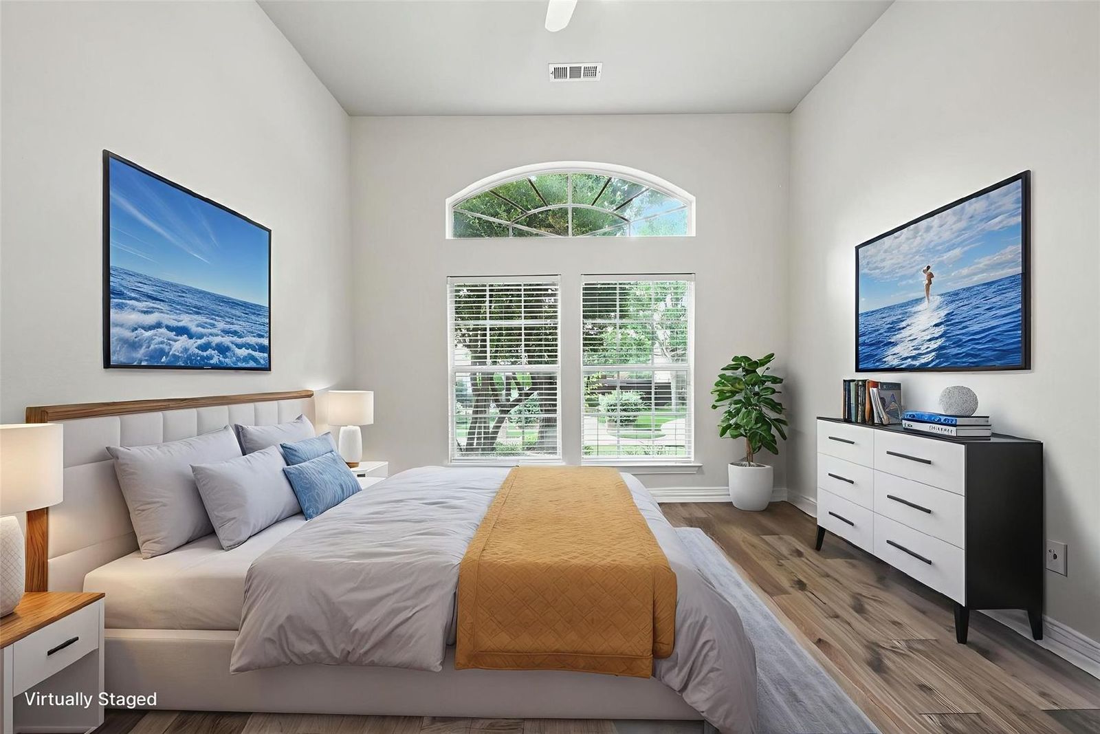 Spacious & Elegant 5-Bedroom Home in Prime Richardson Location property image