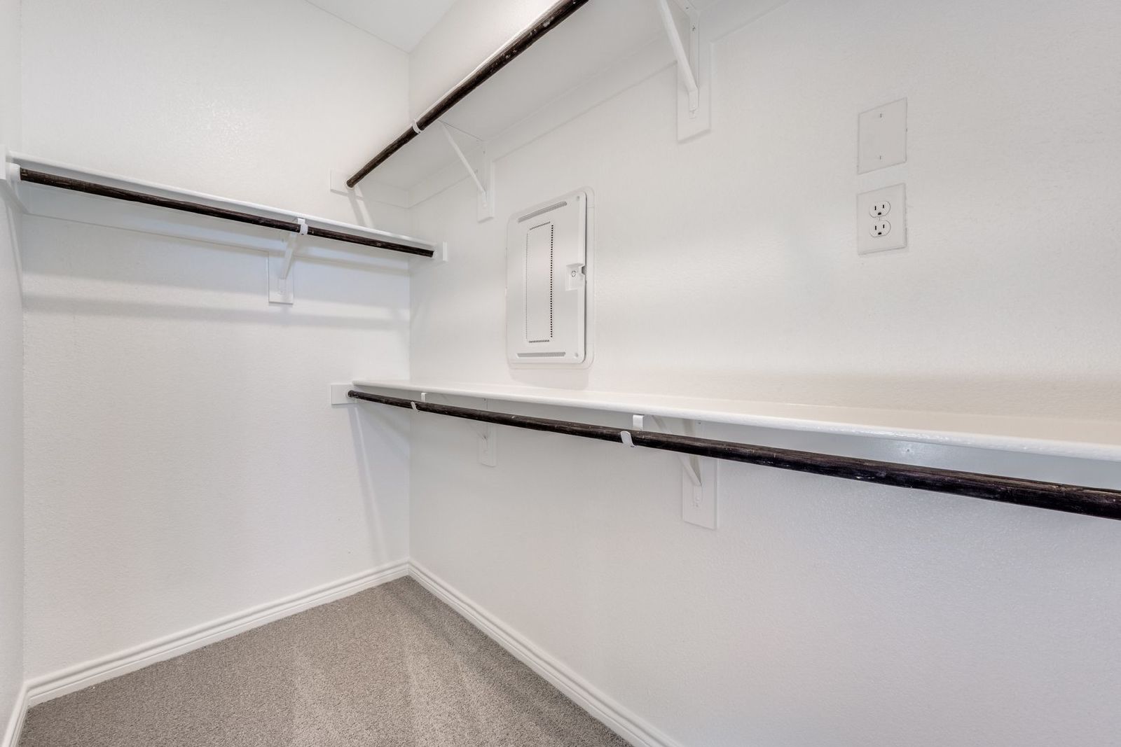 Brand-New 4-Bed, 2.5-Bath Duplex with Fenced Yard property image