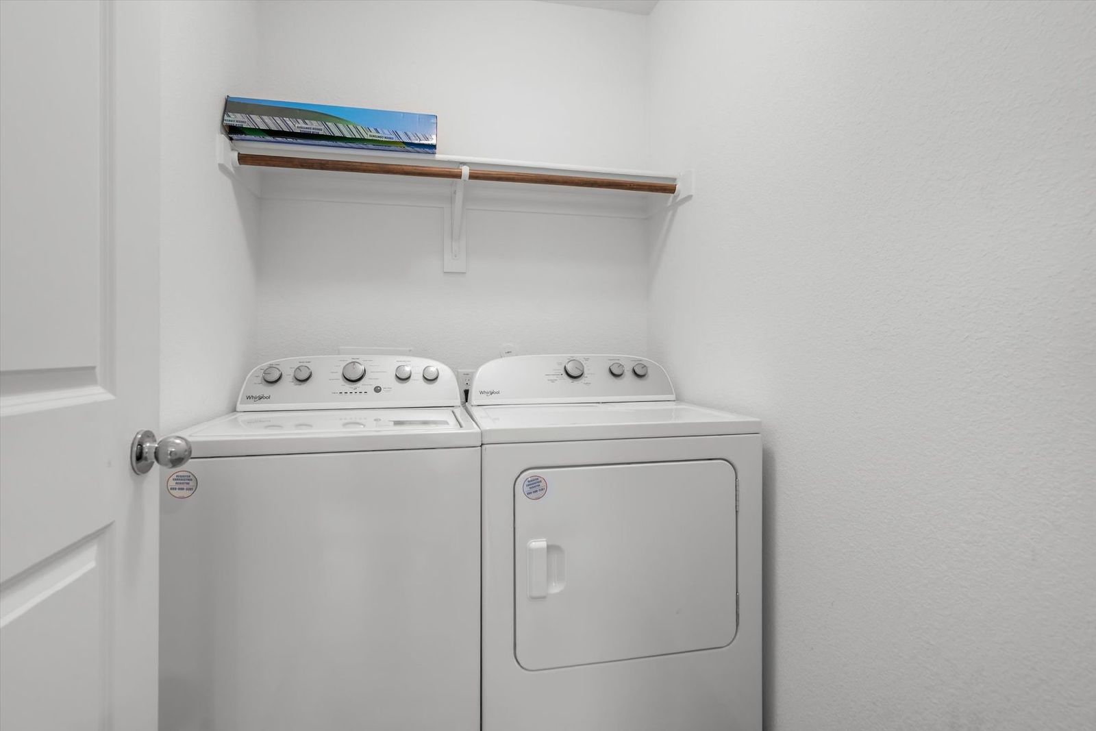 Welcome to 2332 Rosaline Dr – Aubrey, TX 76227 property image