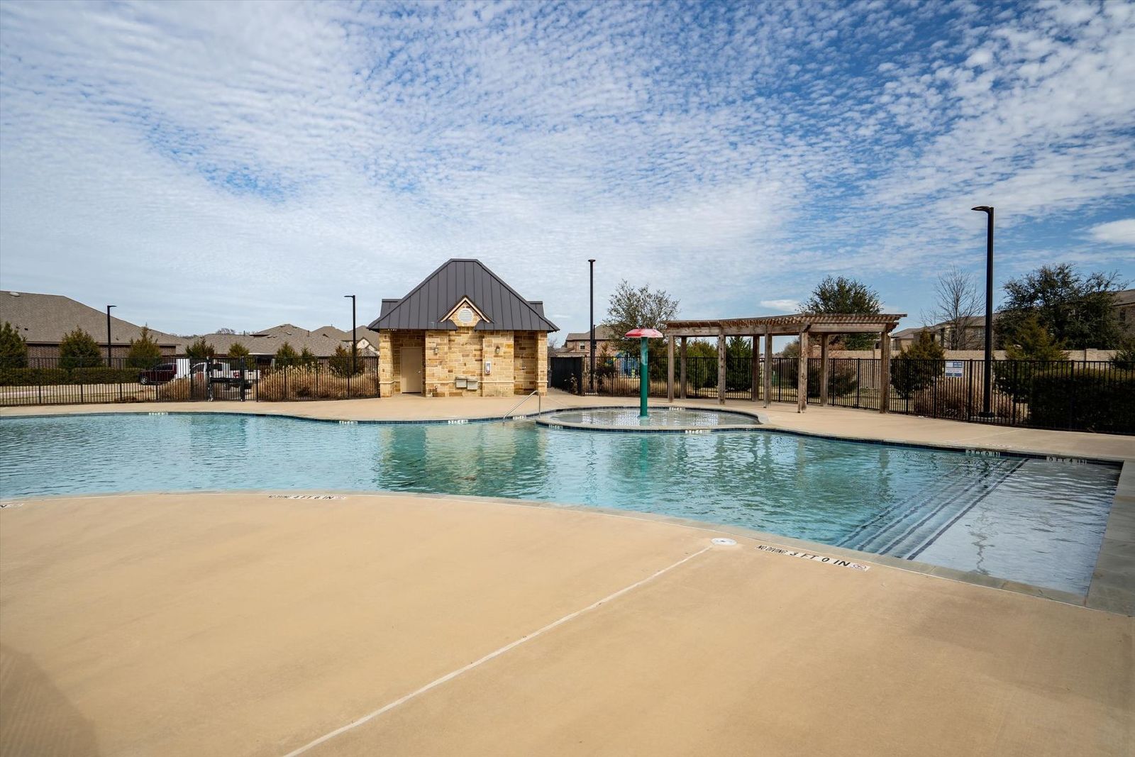 Welcome to 2332 Rosaline Dr – Aubrey, TX 76227 property image