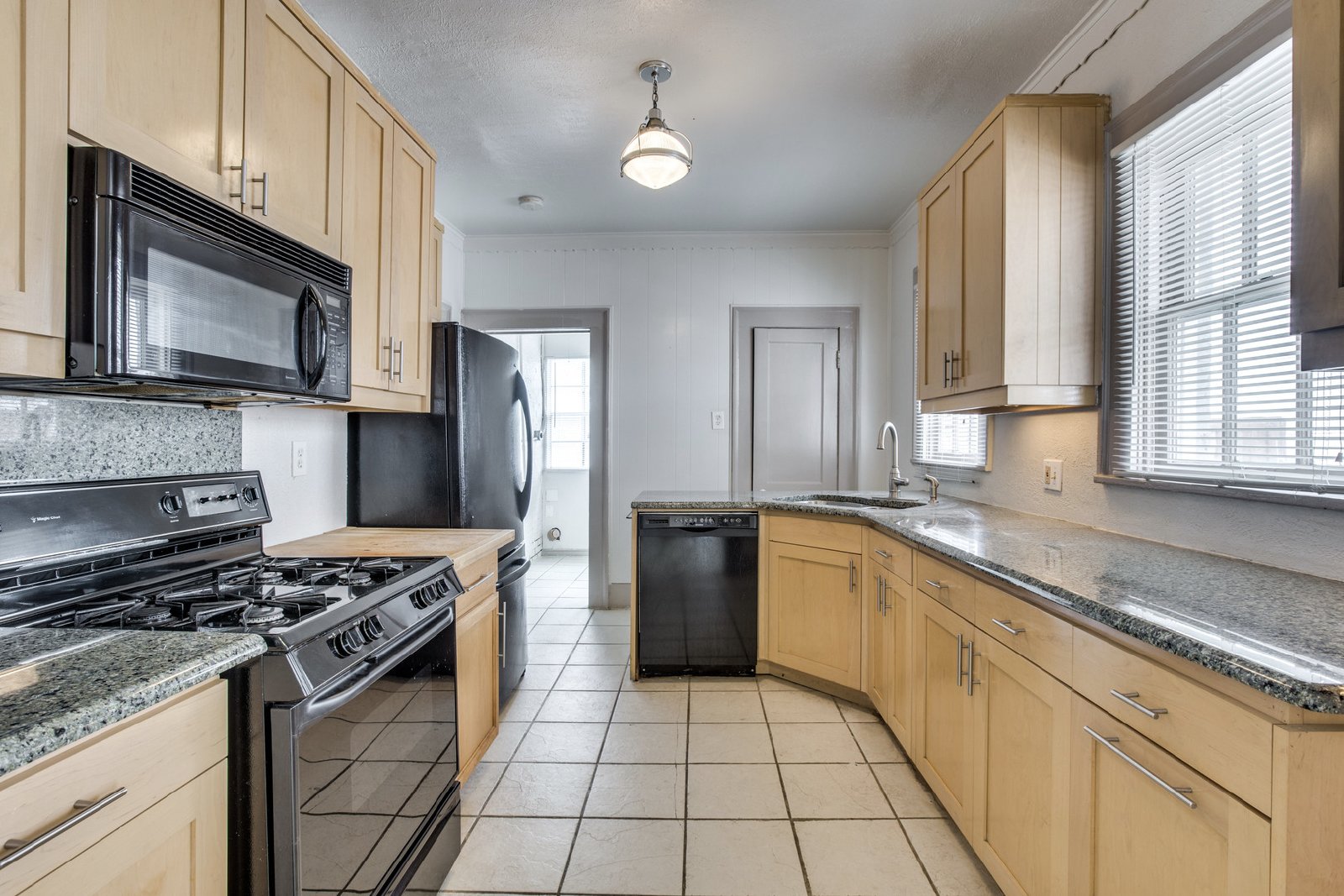 Rare & Classic Oak Lawn House | Great Location | Huge Backyard property image