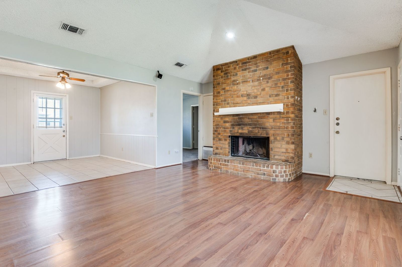 Gorgeous Glenn Heights Home property image