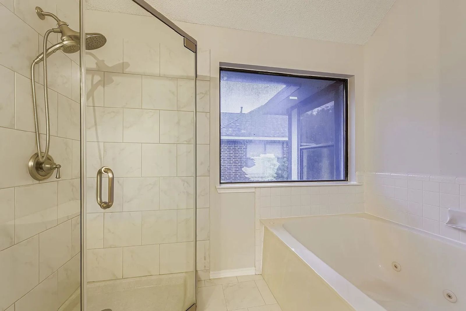 Coppell ISD! Spacious 3 Bed Home in Summer Place property image