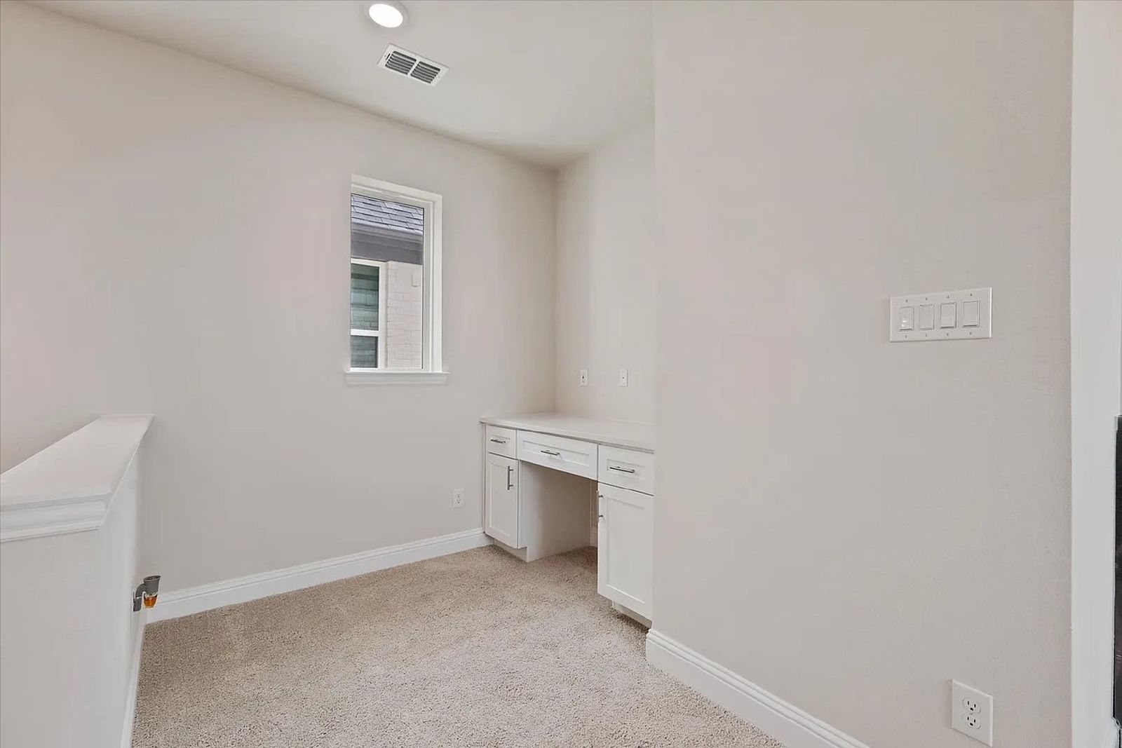 For Lease in Frisco’s Lexington Community – Like-New 4 Bedroom Home property image