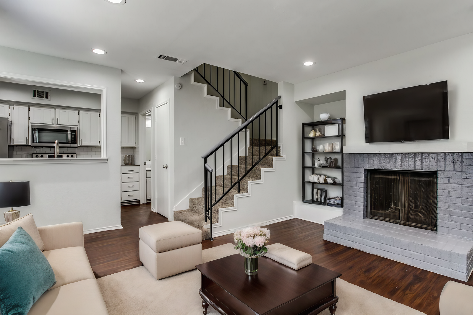 Charming 2-Bed, 2.5-Bath Townhome in Bedford – Private Patio, Modern Upgrades & Move-In Ready! property image